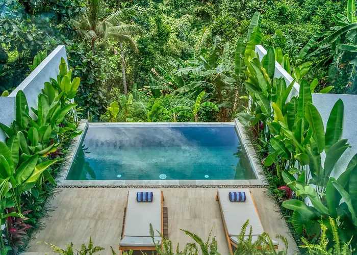 Loyo Villa